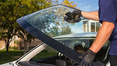 Windshield Repair & Replacement Near You .